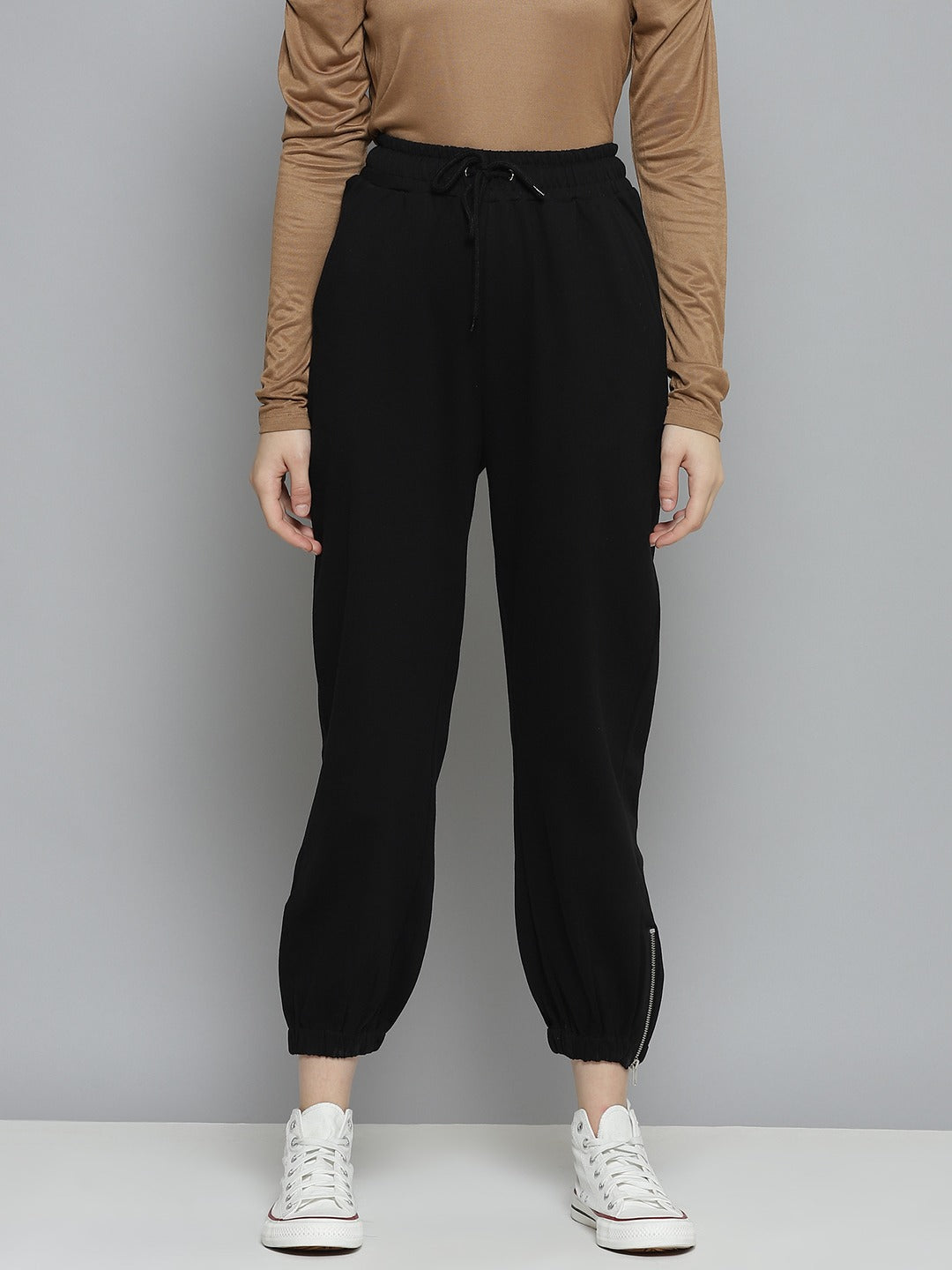 Women Black Track Pant With Zipper