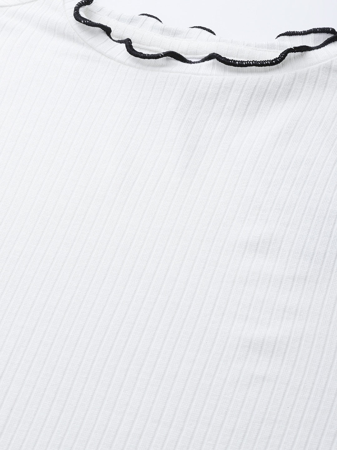 Women Solid White Ribbed Top