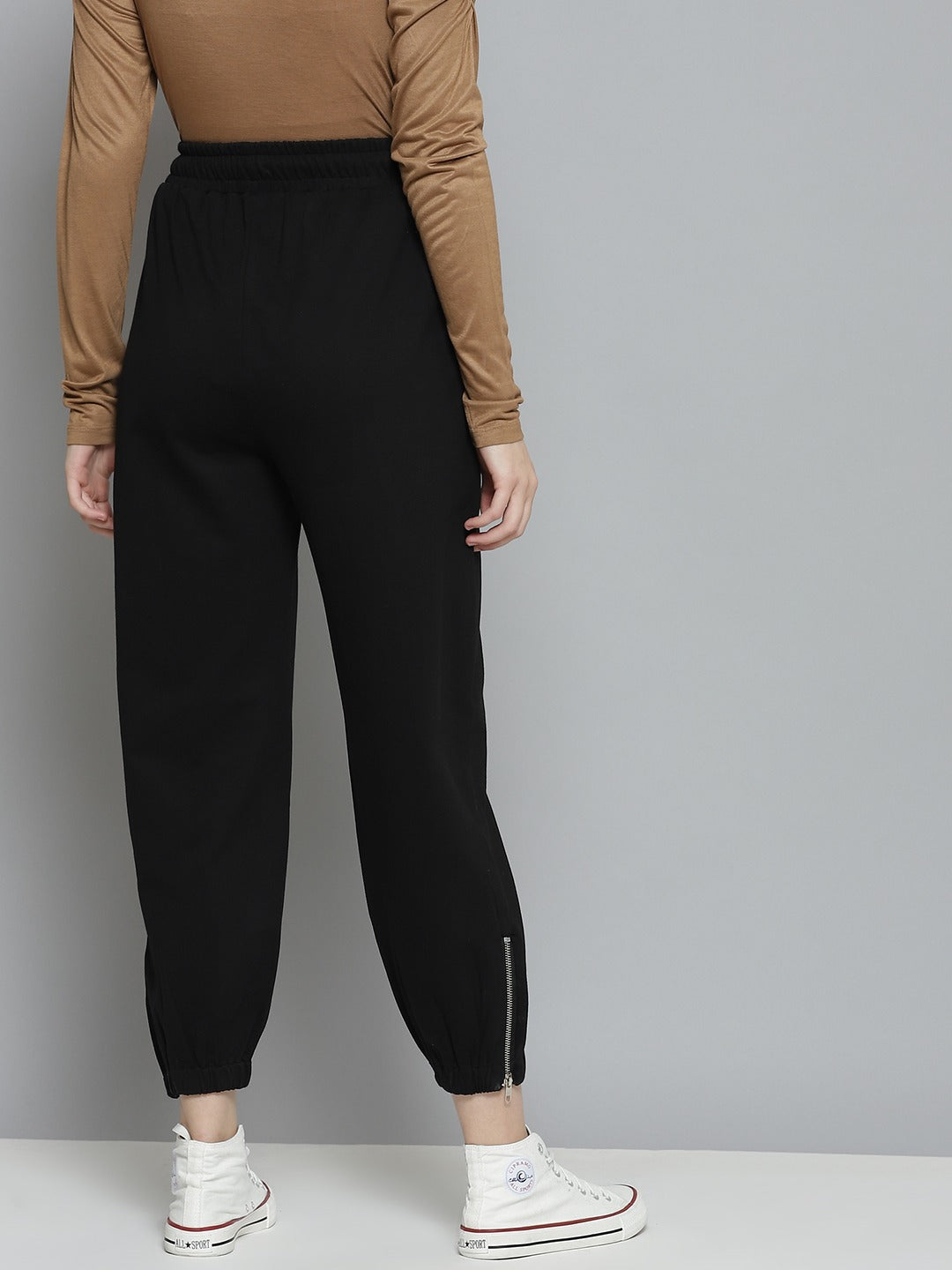 Women Black Track Pant With Zipper