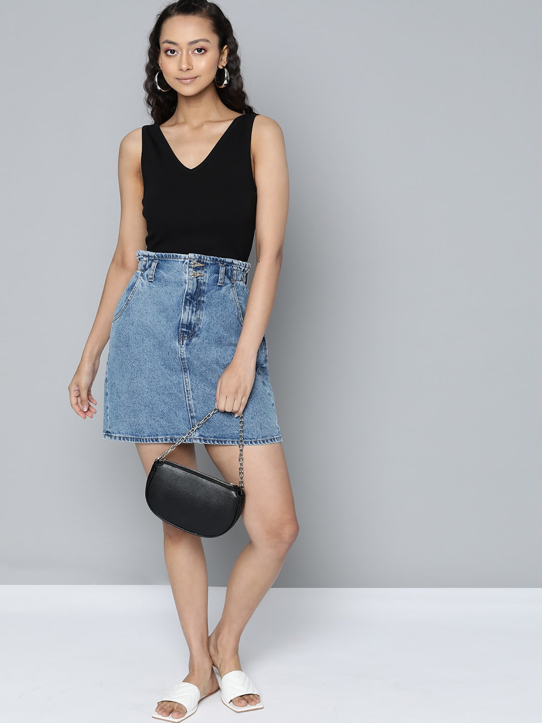 Women V-Neck Ribbed Fitted Black Crop Top