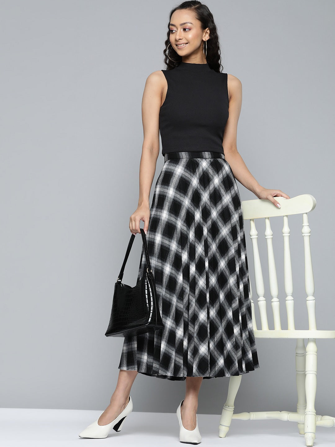 Women Ribbed Crop Top Black