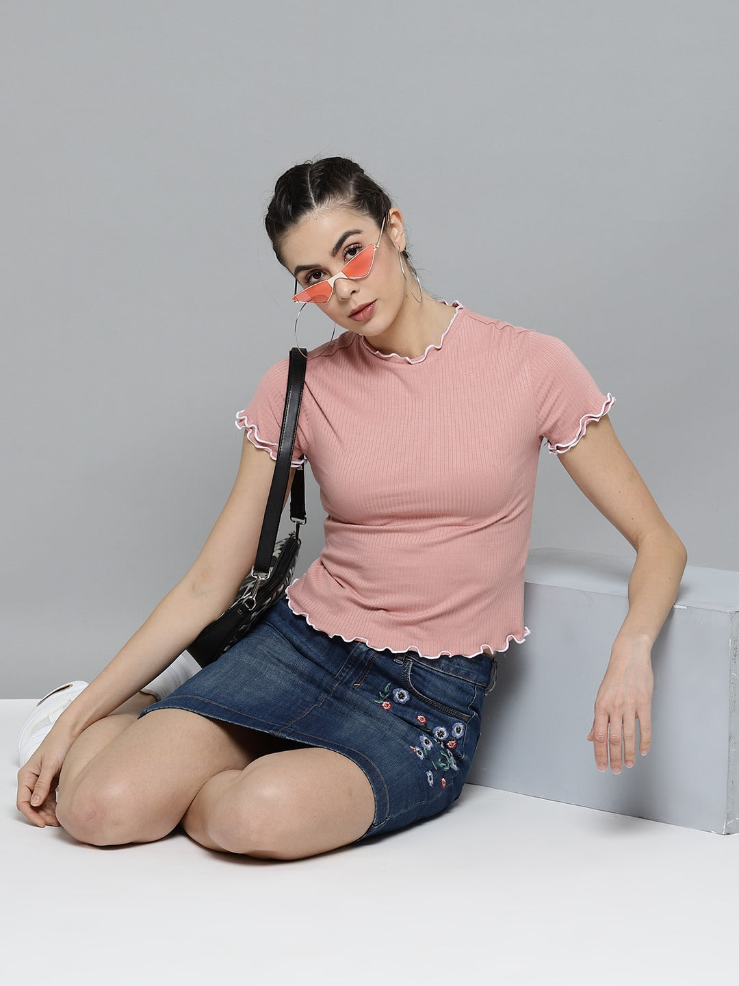 Women Solid Pink Ribbed Top