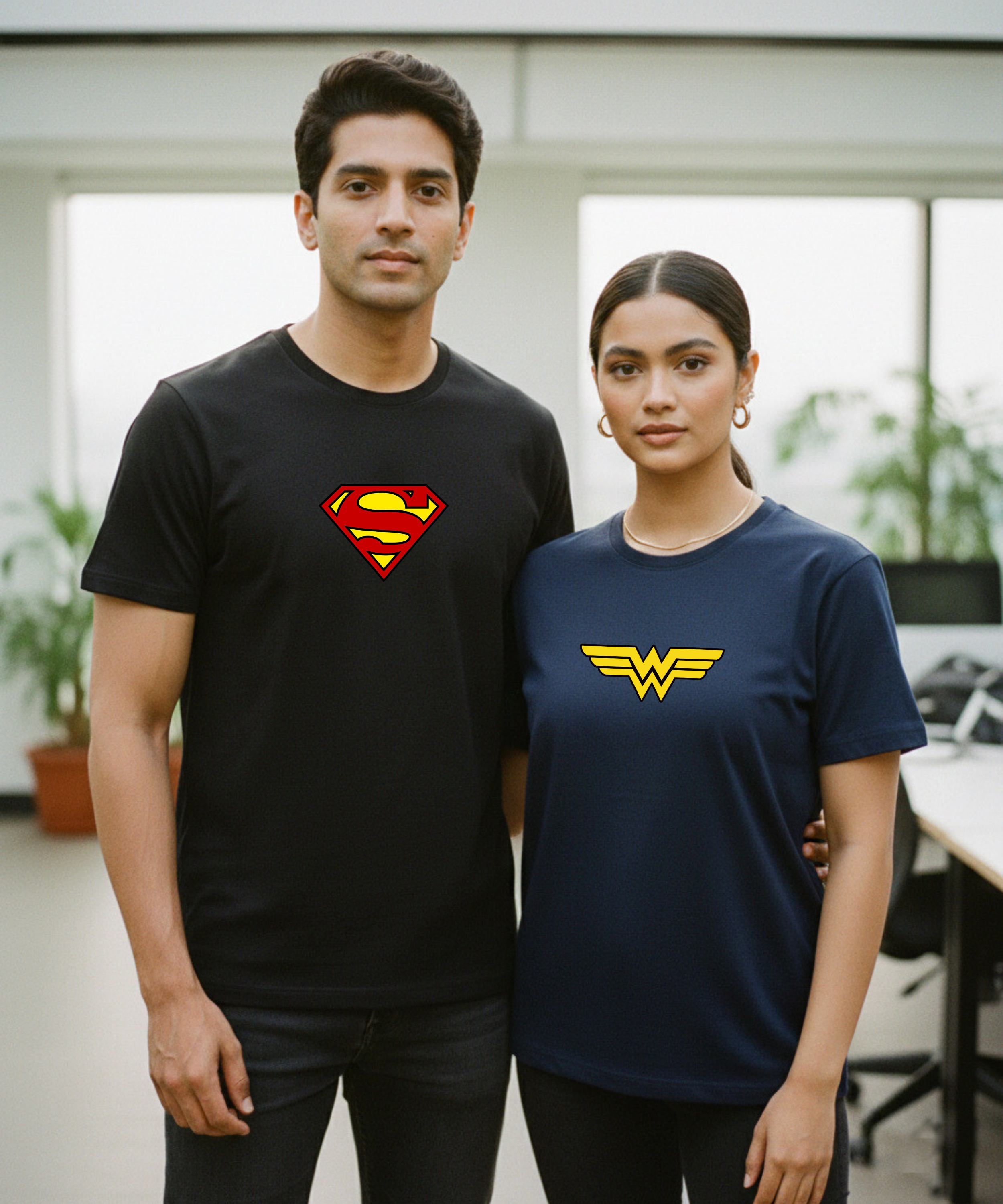 Superman / Wonder Woman – Couple Regular Fit T-shirts (Set of 2)