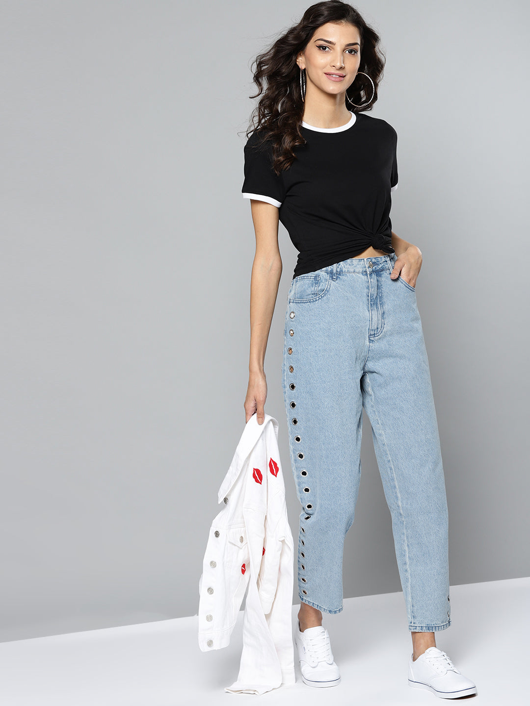 Women Solid Black Ringer T-shirt