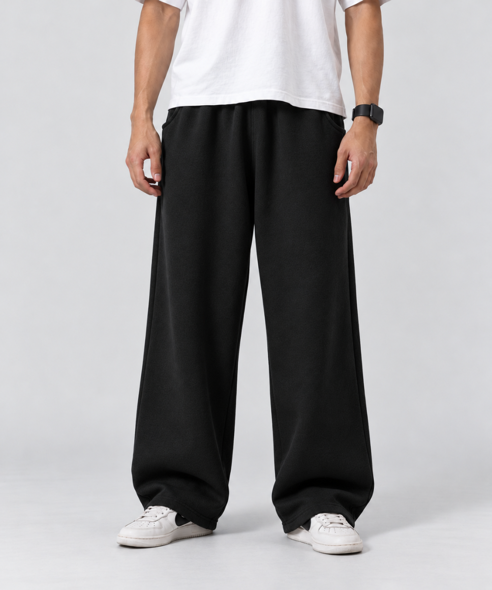 Black Boxy Fleece Sweatpants – 100% Cotton