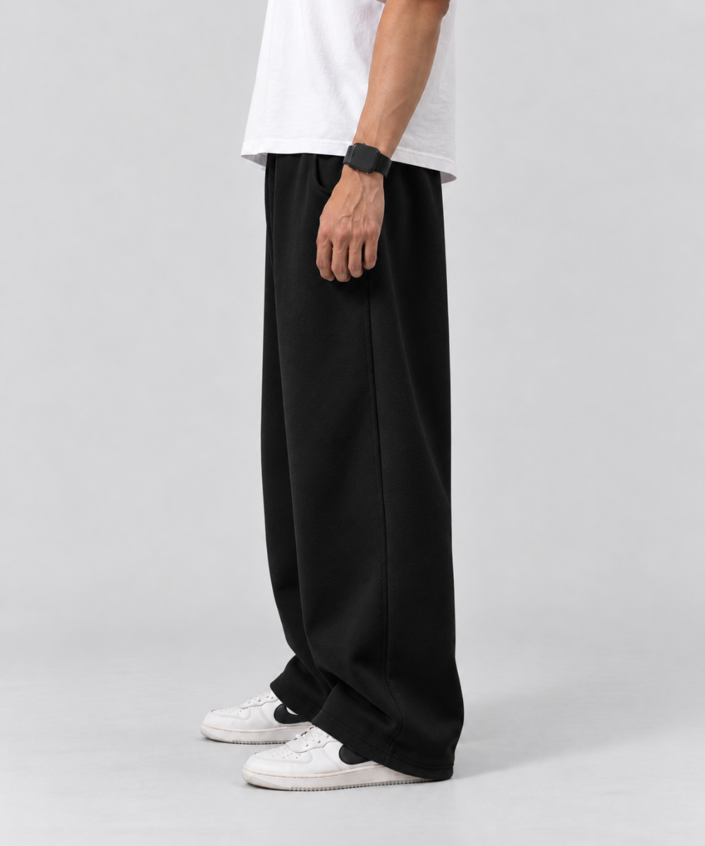 Black Boxy Fleece Sweatpants – 100% Cotton