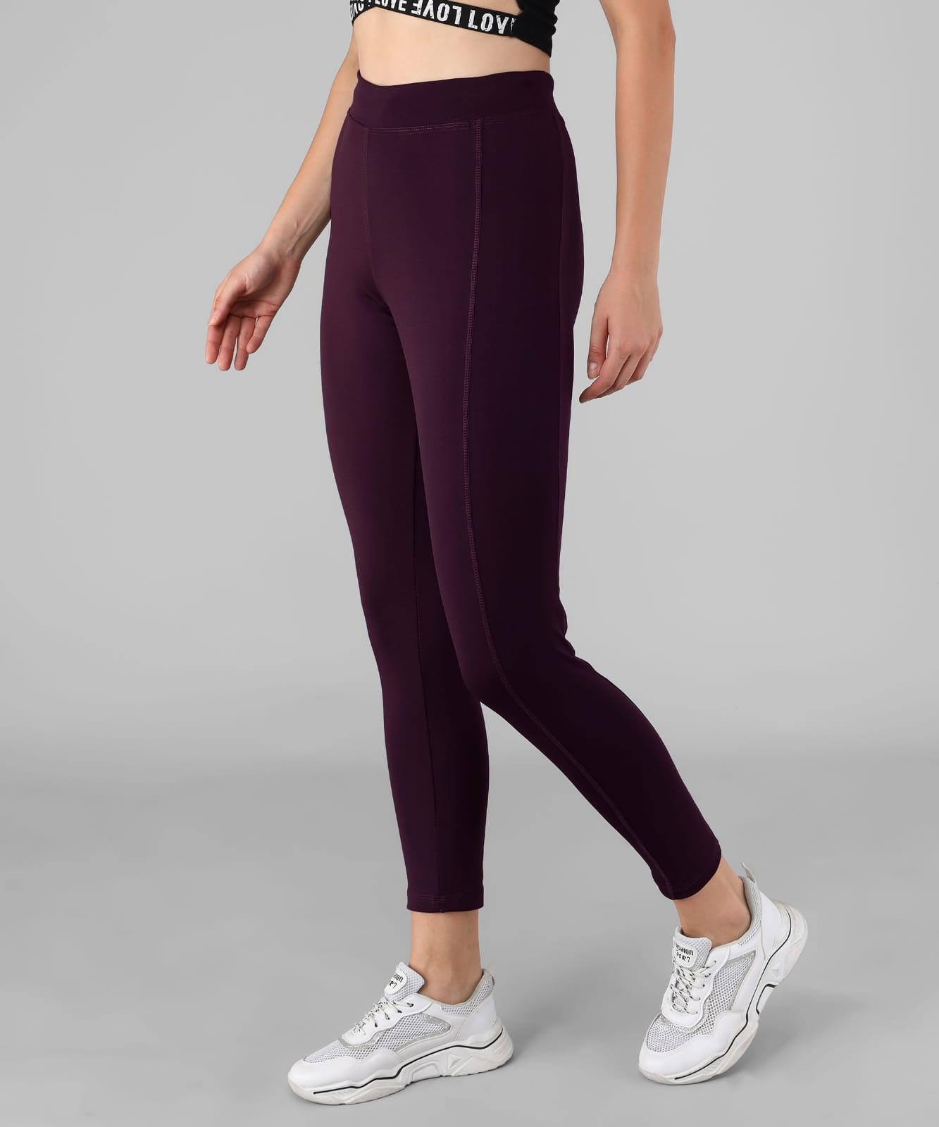 Women Solid Wine Leggings