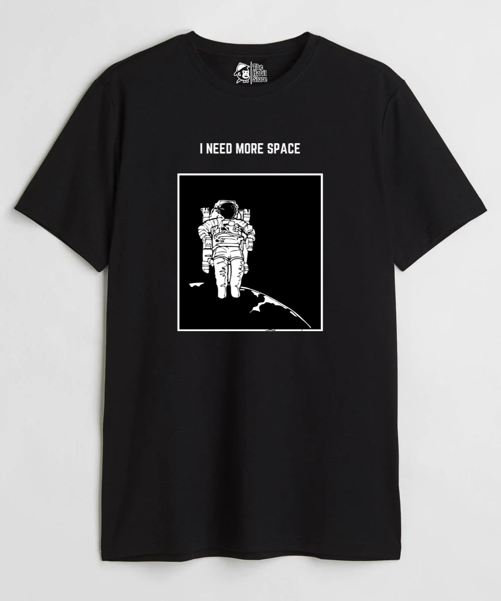 I need more space (Other) - Regular Fit T-Shirt - COS